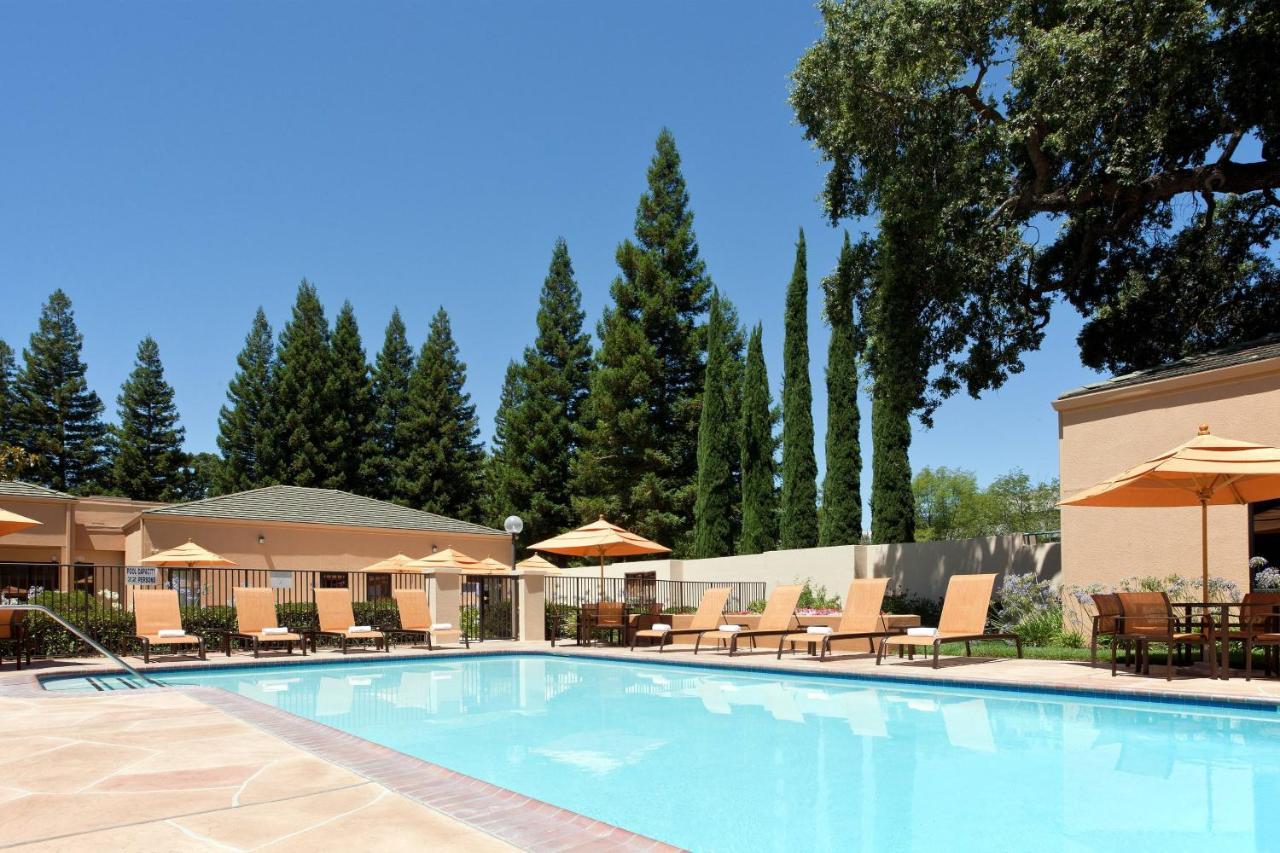 Courtyard Sacramento Airport Natomas Ξενοδοχείο Εξωτερικό φωτογραφία