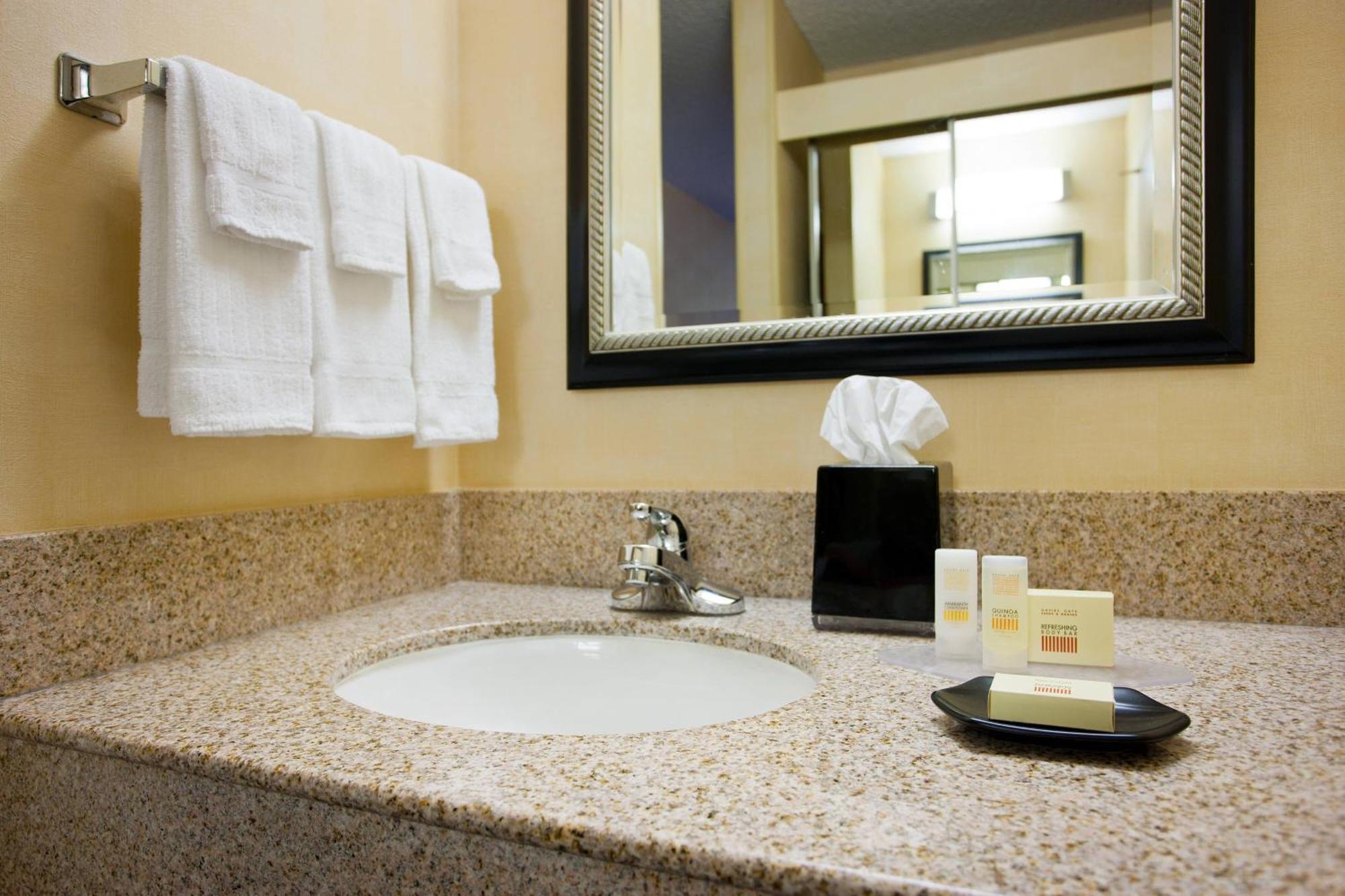 Courtyard Sacramento Airport Natomas Ξενοδοχείο Εξωτερικό φωτογραφία