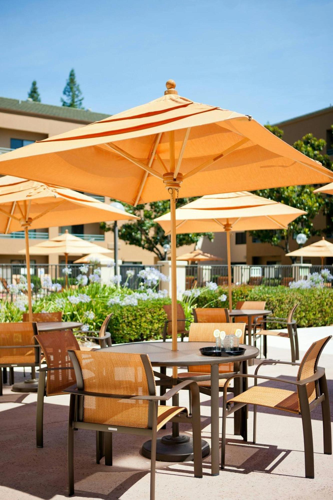 Courtyard Sacramento Airport Natomas Ξενοδοχείο Εξωτερικό φωτογραφία